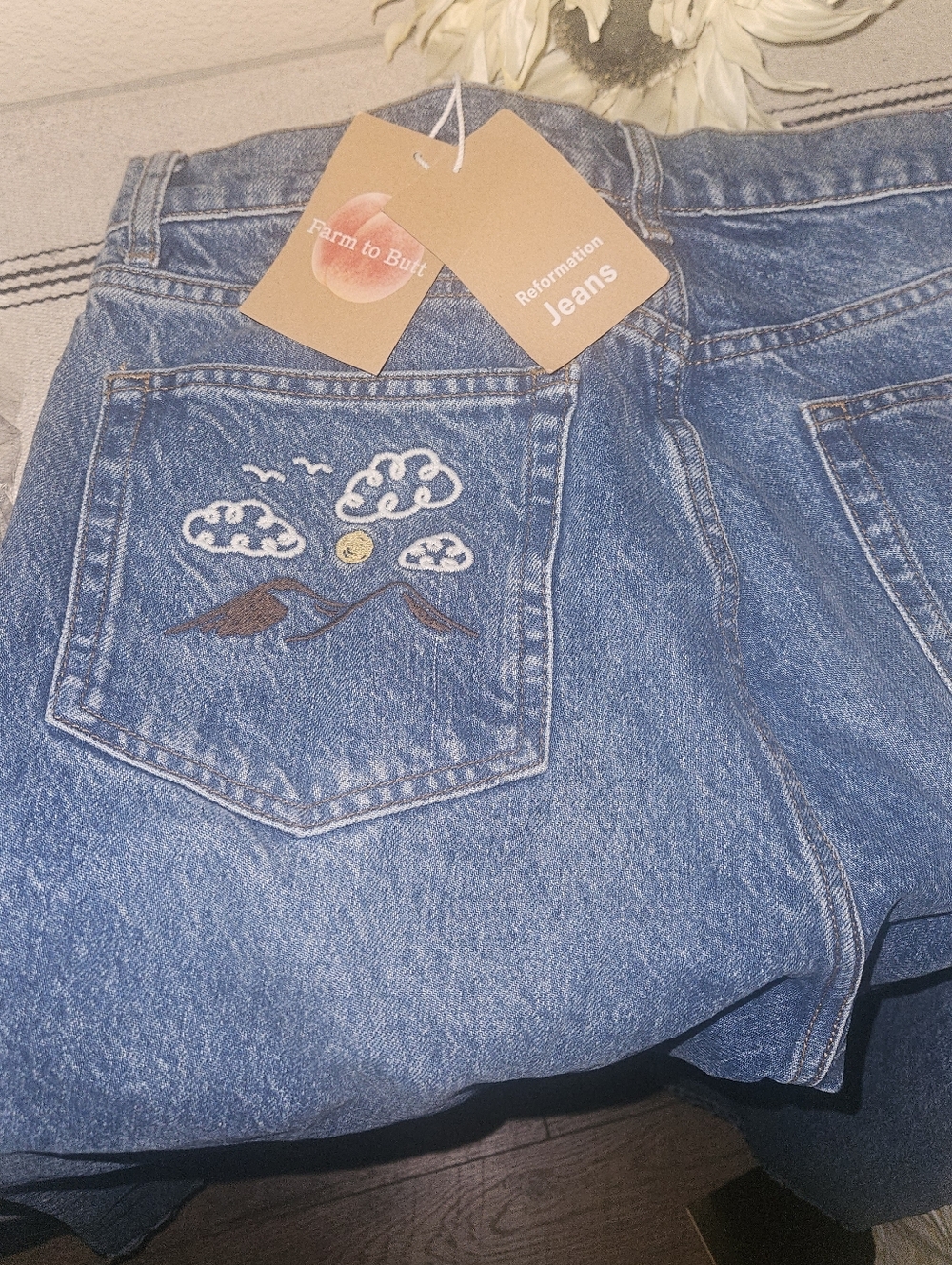 Reformation Blue Straight-Leg Jeans with Yellow & Green Embroidery Juno Size 31 - Picture 16 of 16